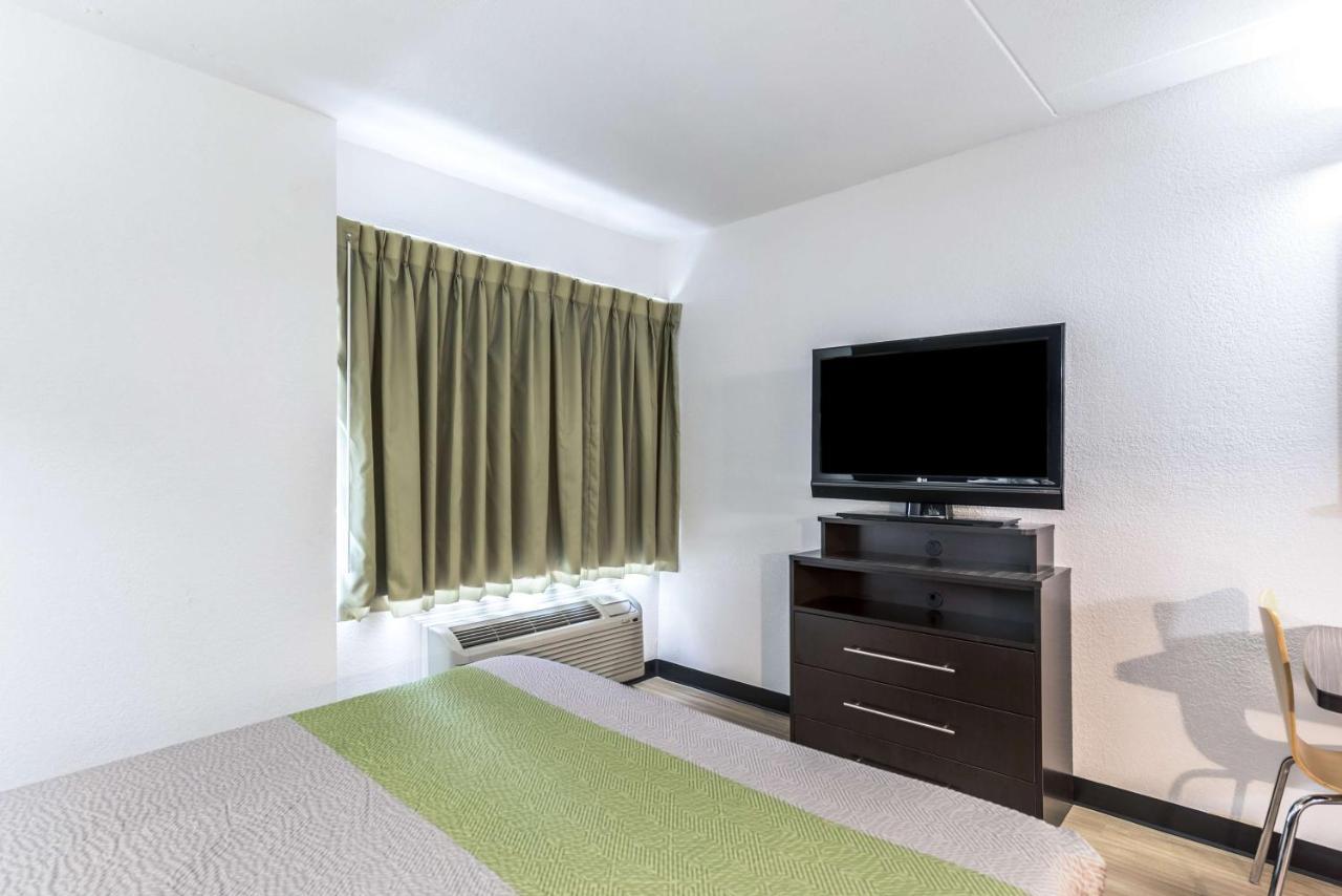 6-indianapolis, In 2* Indianápolis