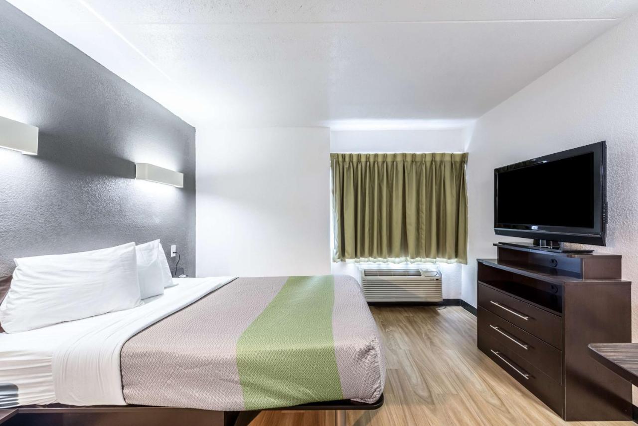6-indianapolis, In 4*